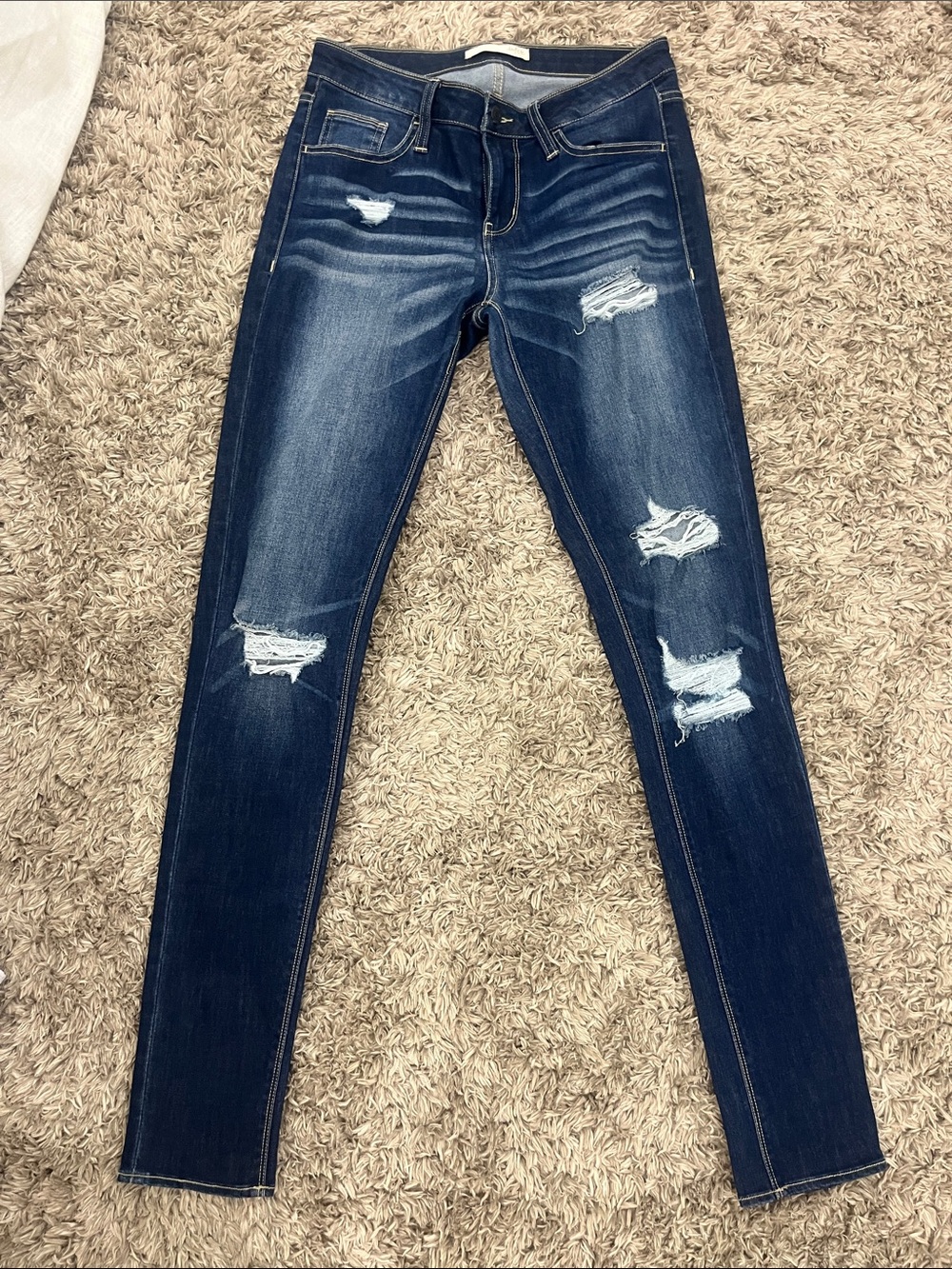 BKE Dark Blue Distressed Skinny Jeans.    Virgo Skinny